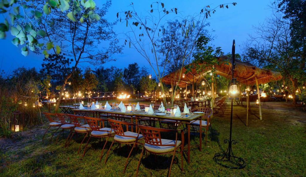 Barahi Jungle Lodge Meghauli Екстер'єр фото